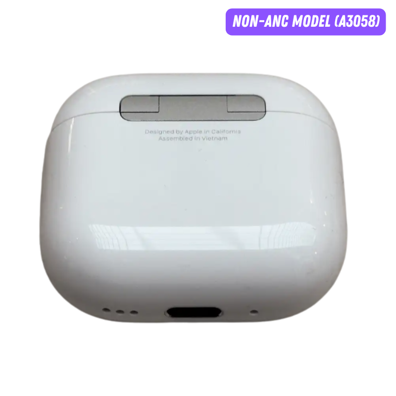 Apple AirPods (4th Gen) Charging Case